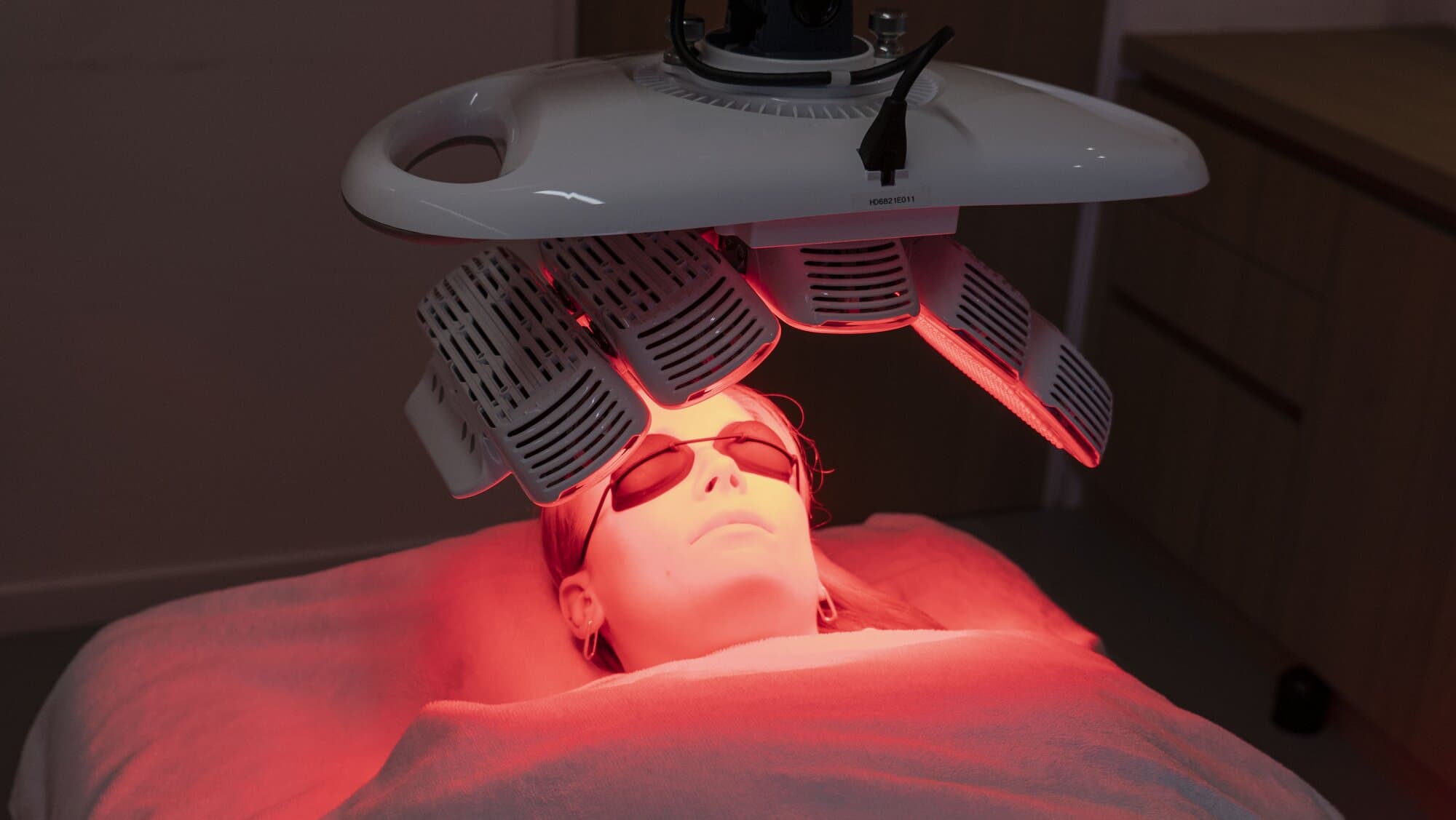 The benefits of LED Light Therapy at Aever Clinics